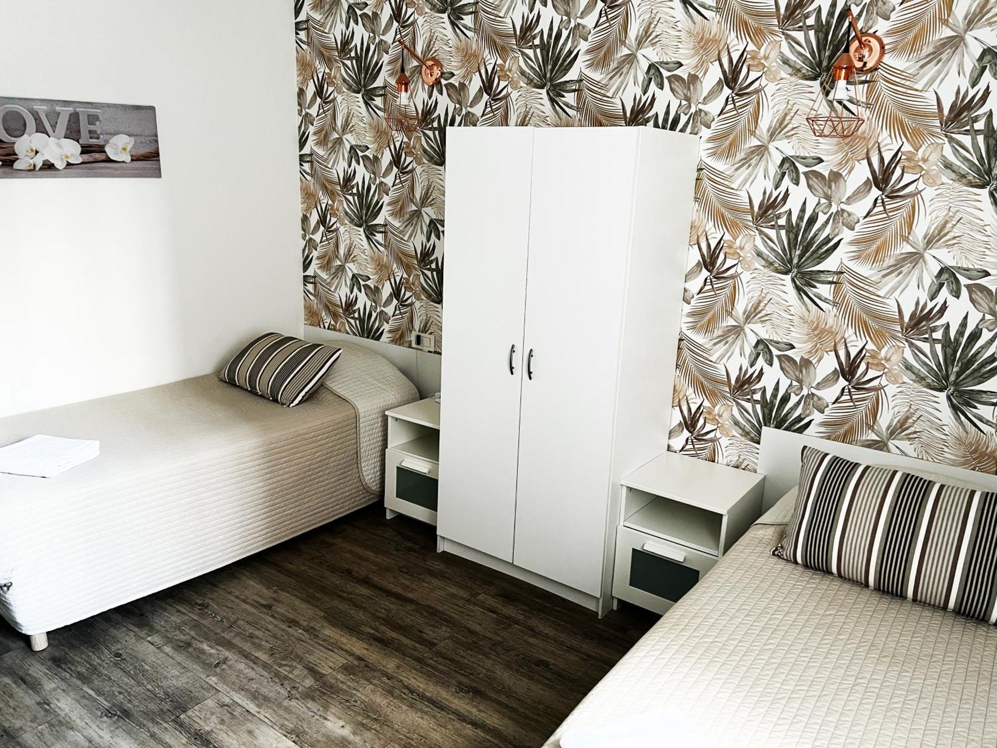 Hotel Abelia มงต์เปอลิเยร์ ภายนอก รูปภาพ