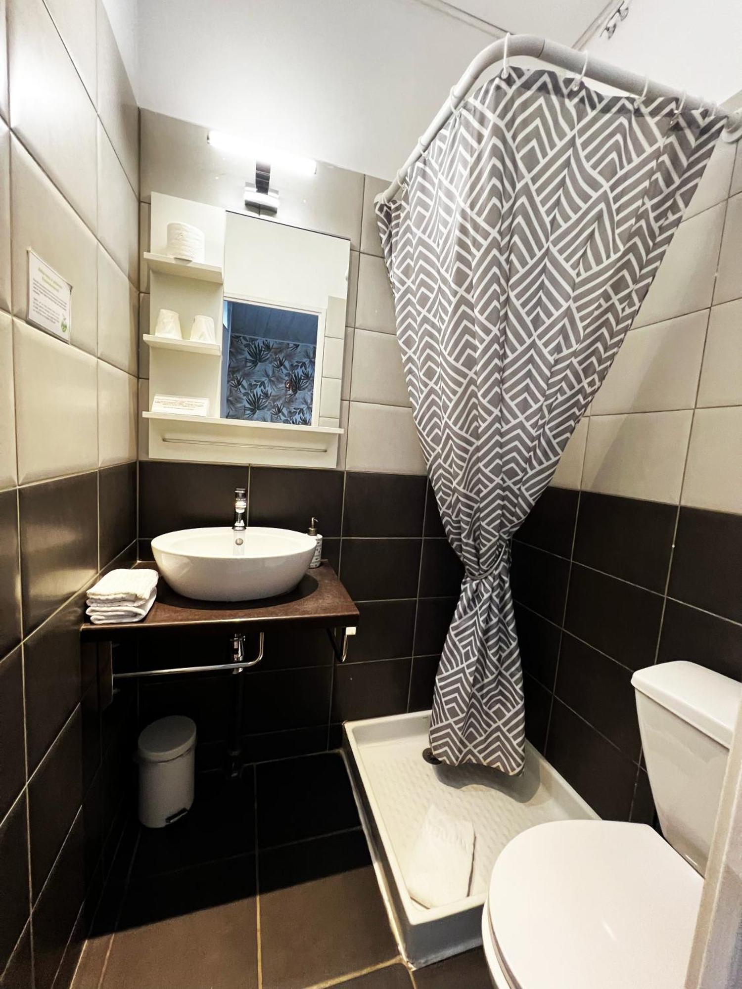 Hotel Abelia มงต์เปอลิเยร์ ภายนอก รูปภาพ